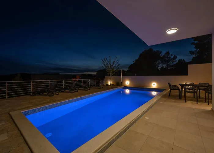 Dom wakacyjny 4 Bedroom Amazing In *