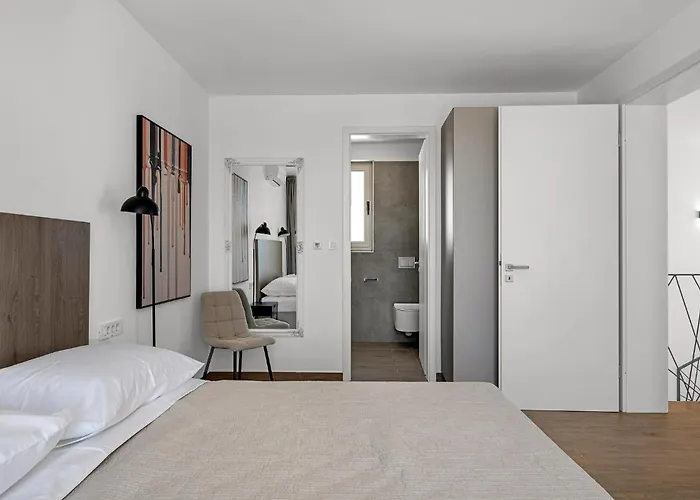 4 Bedroom Amazing In Dom wakacyjny