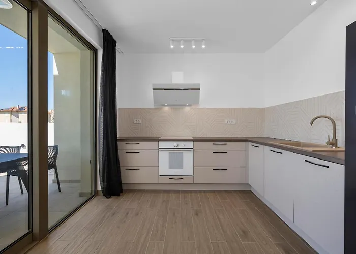 4 Bedroom Amazing In Dom wakacyjny