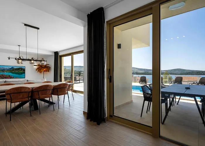 4 Bedroom Amazing In * Žaborić