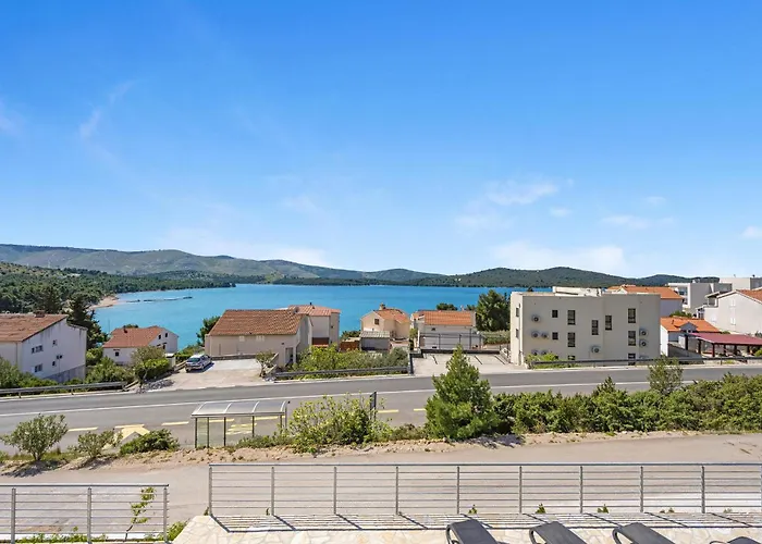 4 Bedroom Amazing In * Zaboric